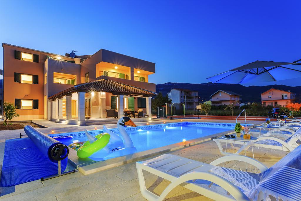 Villa Rusula Rudine  Kültér fotó