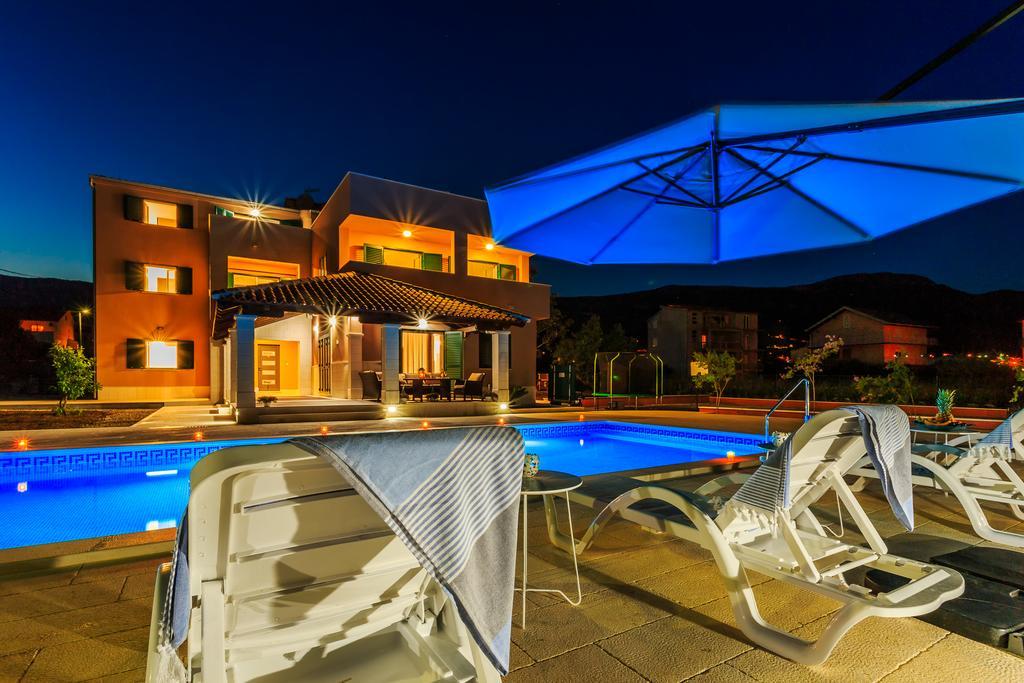 Villa Rusula Rudine  Kültér fotó